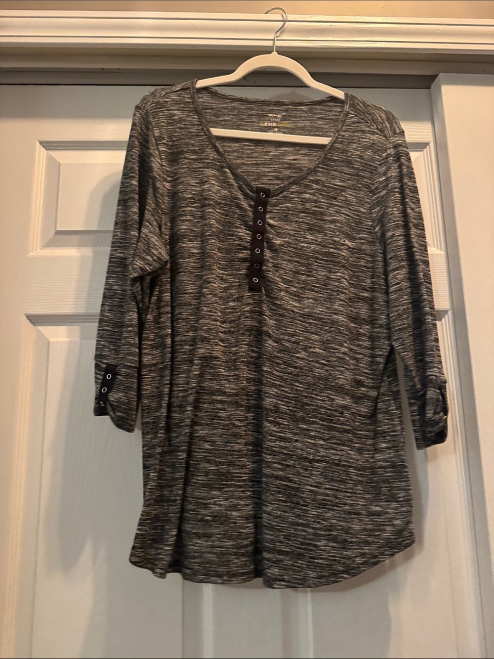 Style & Co. Gray Marled Henley Long Sleeve Top with Button Placket